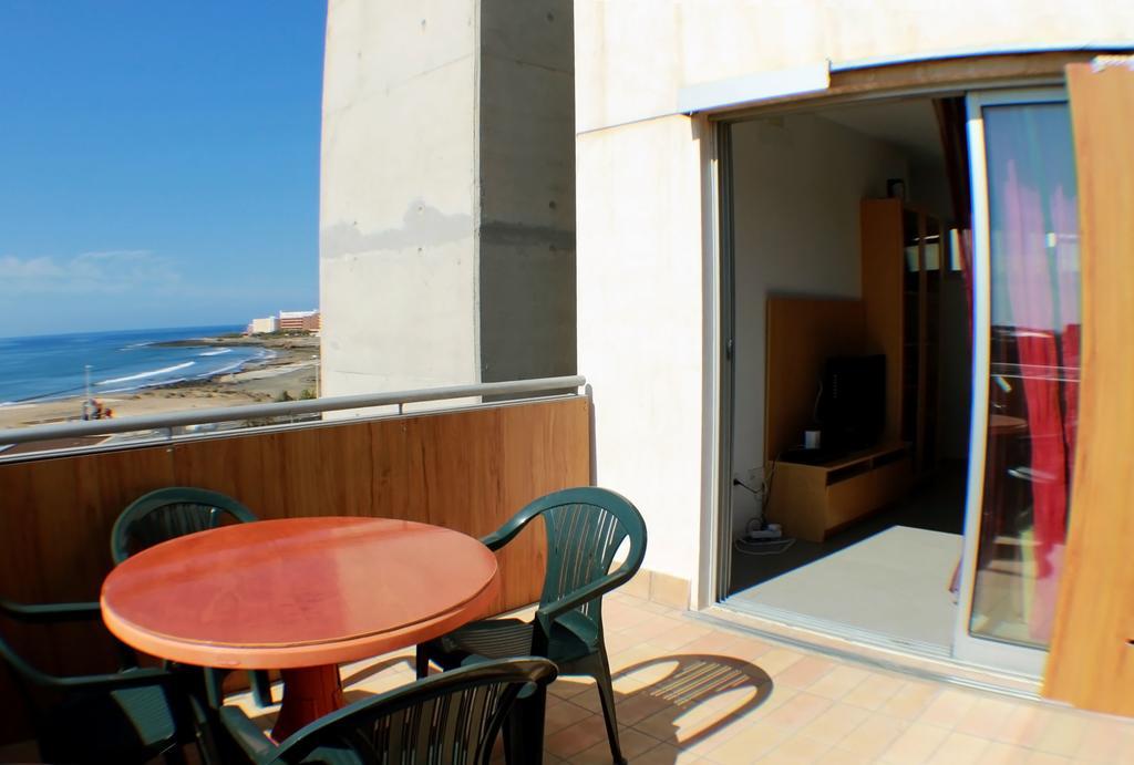 Alquilaencanarias-Medano Los Martines Beachfront A El Médano Exterior foto