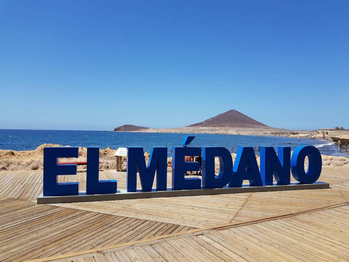 Alquilaencanarias-Medano Los Martines Beachfront A El Médano Exterior foto